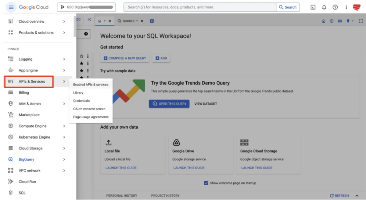 Ansicht des Untermenüs Enabled API & services per Navigation über das Hauptmenü APIs & Services