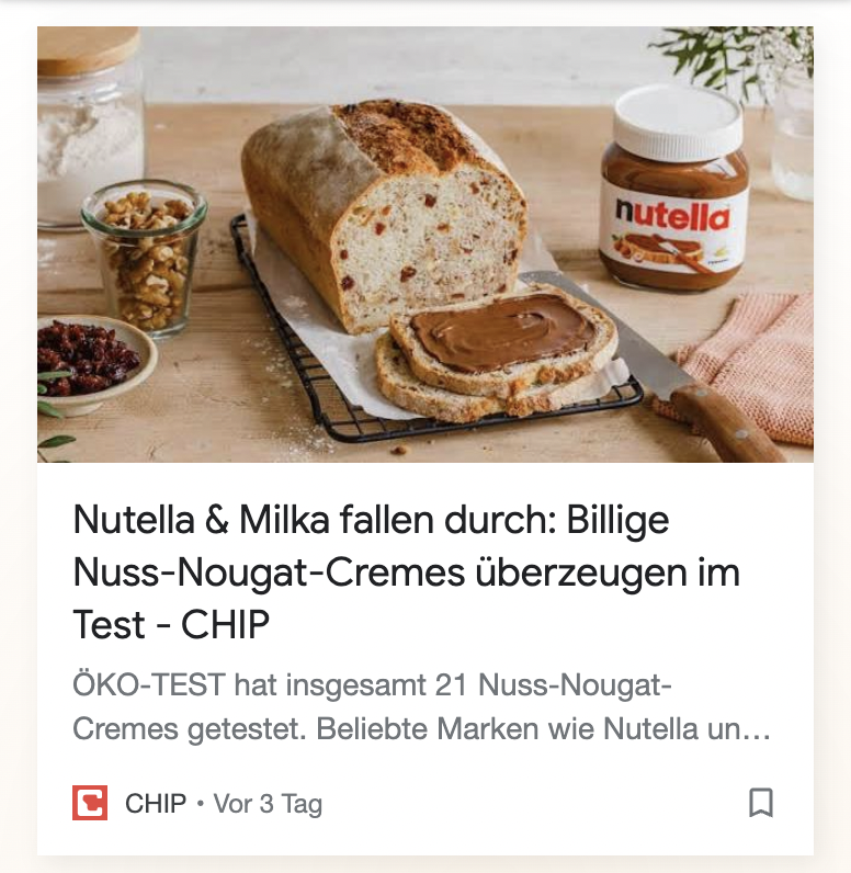 Google-Discover-Karte des Kölner Stadt-Anzeigers mit einer Reihe Nutella-Gläser im Regal und der Überschrift „Nuss-Nougat-Cremes: Nutella landet bei Produkt-Test auf dem letzten Platz“.